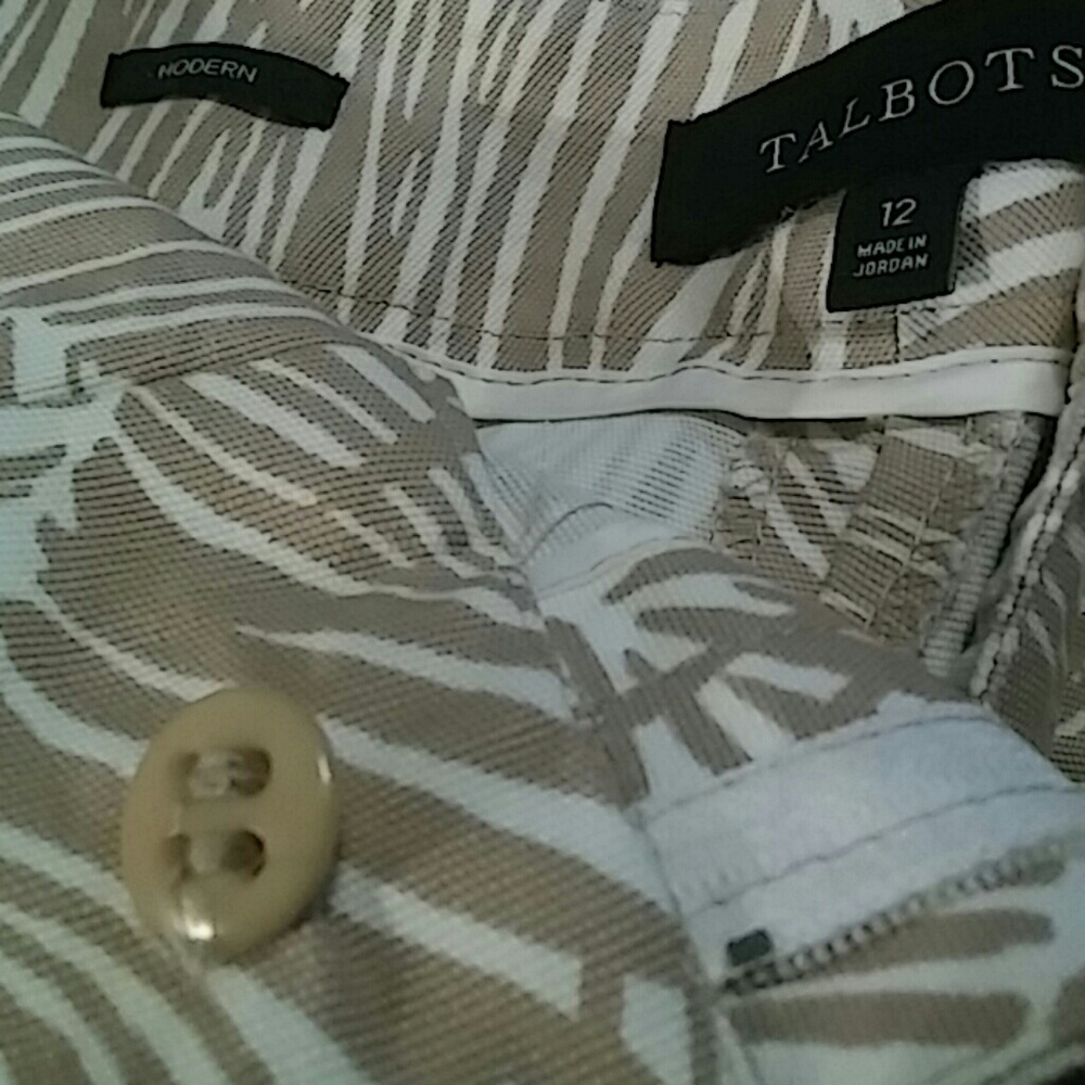 Talbots Modern Fit Capris - Picture 5 of 5